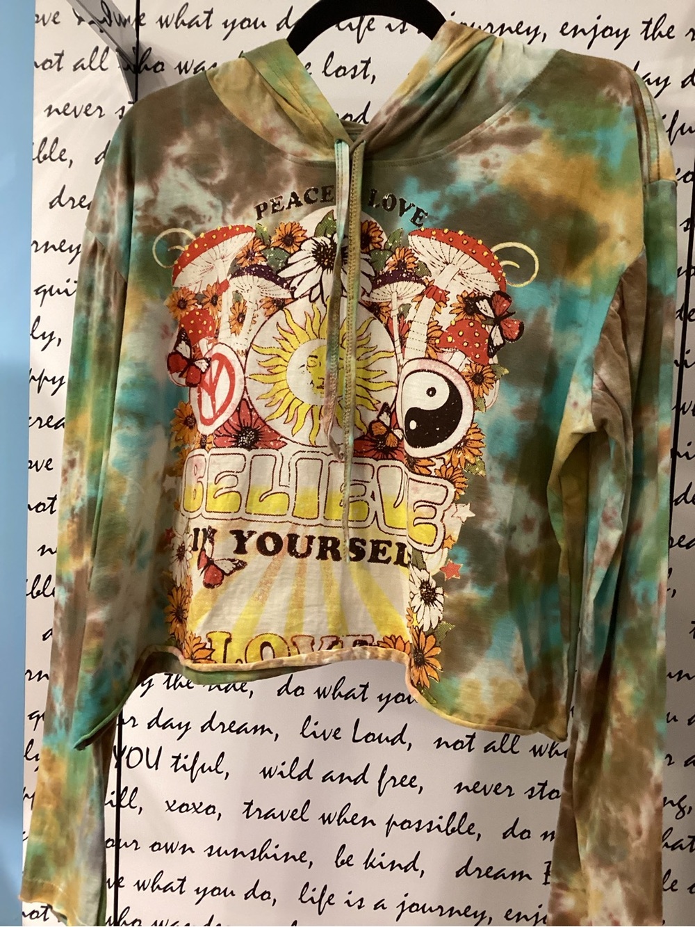 NWT Tie-Dye Peace & Love Graphic Hoodie Crop Top